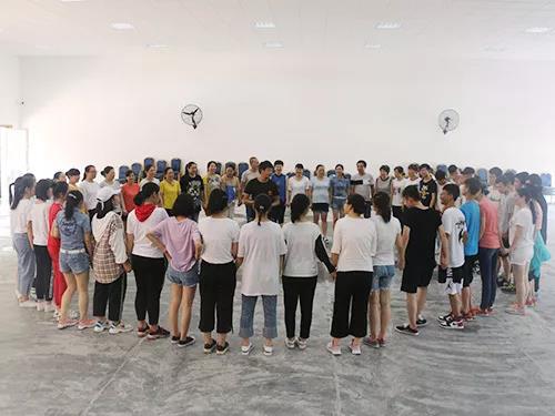 湖南華億生態(tài)農業(yè)發(fā)展有限責任公司,株洲農家樂,湖南戶外拓展,株洲哪里好玩,自助燒烤,露營,會議團體接待